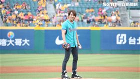 20170514-言承旭開球處女秀