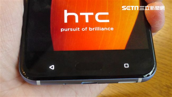 HTC U11　首度搭載Alexa