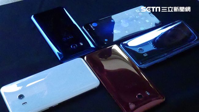 創造歷史的品牌　HTC神機回顧
