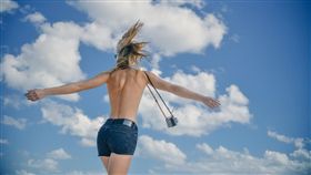 開心,快樂,女性,夏天,瘦身,減肥,女孩
（示意圖／Pixabay）