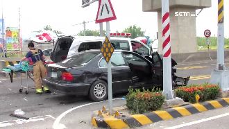 「禮讓很難嗎？」救護車連三天被撞！