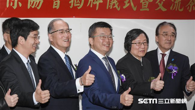 台日關係協會揭牌　日方讚少見友情