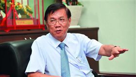 新新聞1576期,林明溱希望其他縣市的首長，也能加入對抗一例一休的行列。攝影／江仲豪