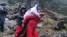 攻頂、登山、爬山、救援　77歲馬來西亞華僑命喪玉山（圖／玉管處提供）