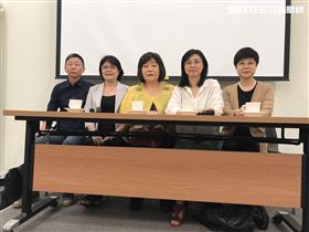 司改國是會議第五分組委員王以凡、劉淑瓊、紀惠容、賴芳玉、林志潔（由左至右）。(圖/潘千詩攝影)
