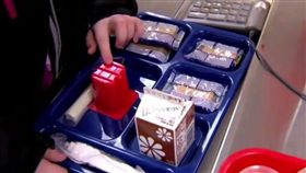 營養午餐,午餐,學校,美國,西雅圖,暖爸,父親,爸爸,愛心,募資,募款,貧窮,嘲笑,霸凌,Jeffery Lew-翻攝自ABC News