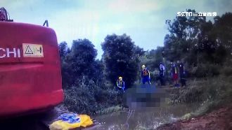 酒後爆衝突　23歲男遭丟石溺死池塘