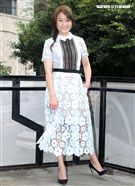 女人40一枝花海裕芬「咕咾小姐：破處難嗎？」第一本親筆創作小說誕生。（記者邱榮吉/攝影）