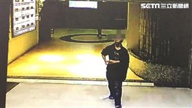 林男從雲林北上找工作，卻一連犯下三起縱火案，包括大亞百貨停車場、捷運淡水線及國賓戲院等公共場所，警方循線將他逮獲（翻攝畫面）