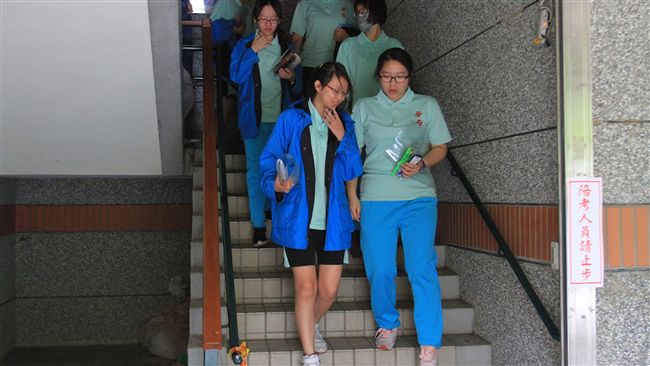 國中會考數學超簡單　考生：根本送分