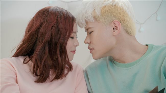 年度回顧！聖結石最多人看的影片是…