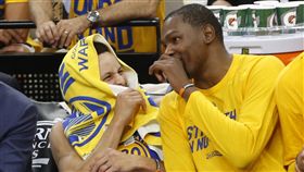 Kevin Durant與Stephen Curry（ap）