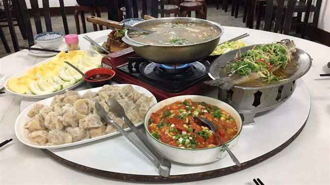警局餐桌的一盤水餃　背後故事太感人