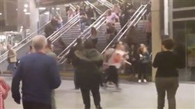 英國，亞莉安娜，Ariana Grande，演唱會，爆炸（圖／翻攝自推特）