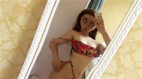  網紅韓熙雅嗆女星阿姨（圖／翻攝自韓熙雅微博）