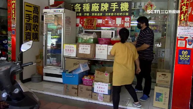 大叔失業失婚被騙　設愛心冰箱助弱勢