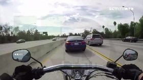 f直擊被撞飛1200