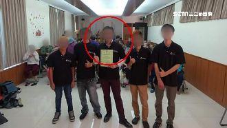 曾和小六童愛愛　狼師改名到大學任教