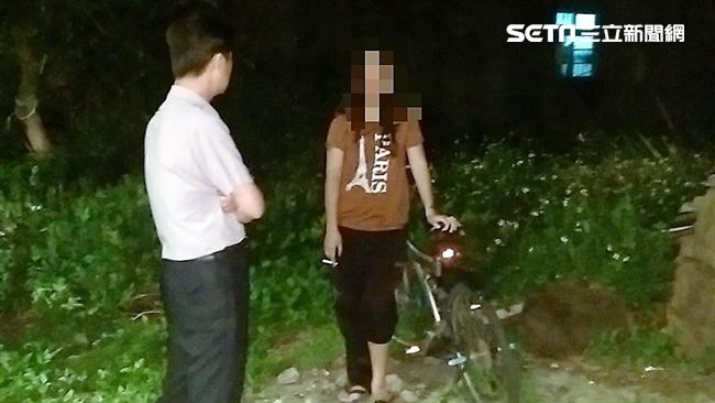 先搭霸王車再偷單車　無業女遭警活逮