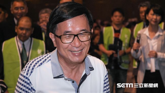 陳水扁逛花博　民怨：看到一半被趕