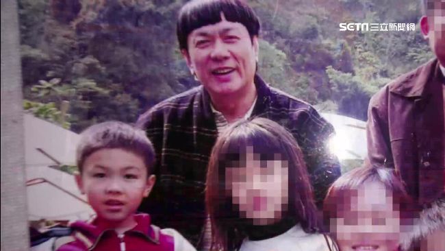 慈父本色！豬哥亮攜么兒出遊照曝光