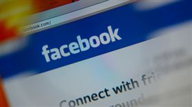 無法理解的臉書使用行為？自己按自己讚不行嗎！(圖/Pollster波仕特線上市調網)