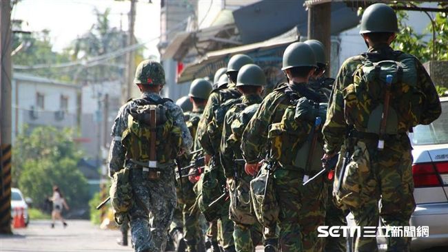 漢光新嘗試！四個月軍事訓練役行軍