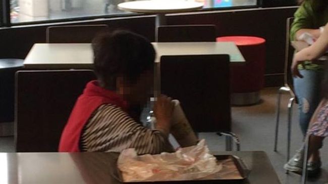 麥當勞店員超有愛　溫暖行為感動網友