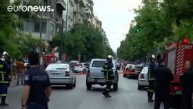 希臘前總理巴帕德莫斯座車爆炸（圖／翻攝自推特）