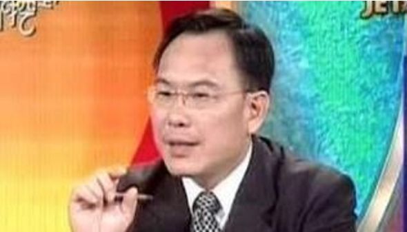 恐同名嘴崩潰　痛斥同性戀男妓刪好友