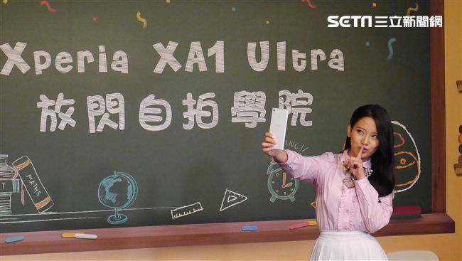 女神蔡瑞雪跳萌舞　代言索尼自拍手機