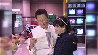 婚變後首度露面　周玉蔻：比較愛工作