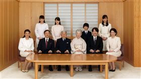 日本皇室、日本天皇明仁、愛子公主、德仁皇太子、文仁親王、悠仁親王、雅子妃、紀子妃、真子、佳子（圖／路透社／達志影像）