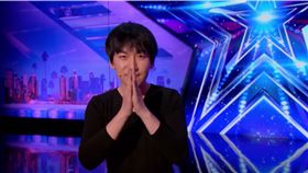 台灣魔術師蔡威澤(圖/美國達人秀臉書)