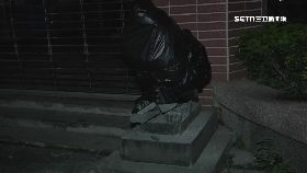 J承龍毀石犬0600