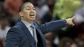 Tyronn Lue(ap)