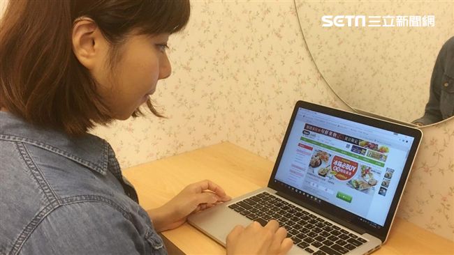 買菜免出門　動手滑一滑滿額就免運