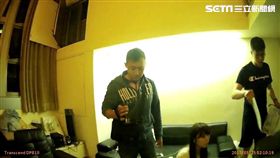 內湖文德所警員獲報民權東路六段巷內民宅有人開毒趴，專案小組隨即申請搜索票前往查緝，一舉逮獲四男兩女及大量毒品（翻攝畫面）