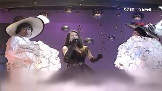 豬哥亮女裝伴舞！高金素梅笑到岔氣