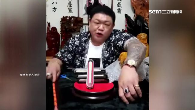 政哥轉戰網紅靠他　劉董拍賣霸氣外露