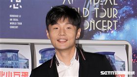 李榮浩與華納音樂繼續簽約，明年攻台北小巨蛋。（記者邱榮吉/攝影）