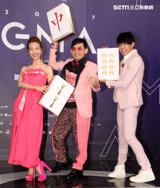 第28屆金曲獎頒獎典禮暨星光大道主持人黃子佼、Dennis (區耕祥)、 Lulu (黃路梓茵)亮相。（記者邱榮吉/攝影）