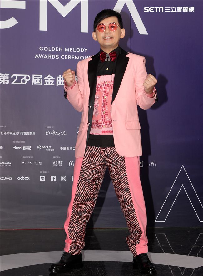 第28屆金曲獎頒獎典禮主持人黃子佼。（記者邱榮吉/攝影）