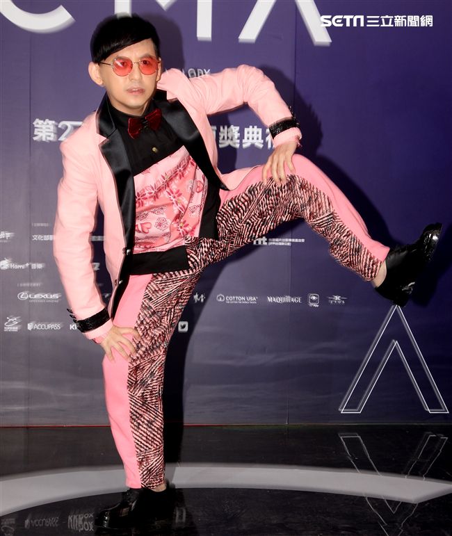 第28屆金曲獎頒獎典禮主持人黃子佼。（記者邱榮吉/攝影）