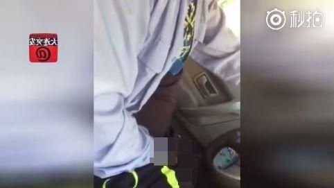 司機邊開車邊猥褻　16歲少女急下車