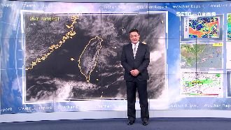 中南部嚴防強陣雨　北、東部恐有焚風