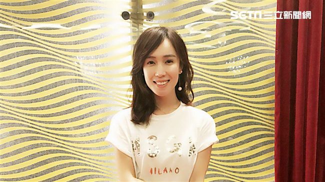 被李沛旭大肌肉環抱　小薰直喊「爽」