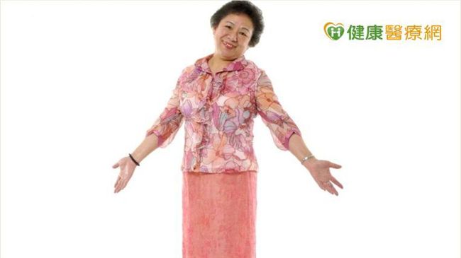 為穿十年前洋裝　七旬嬤減重11公斤