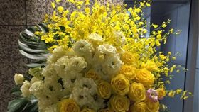 小三,被甩,復仇,送花,花籃,報復,賀卡(PTT https://www.ptt.cc/bbs/Boy-Girl/M.1496229330.A.C67.html)