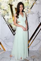 劉伊心、林葦茹為時尚美學館站台。（記者邱榮吉/攝影）